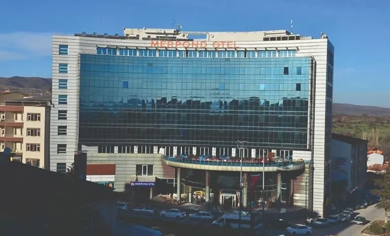 Grand Merpond Otel