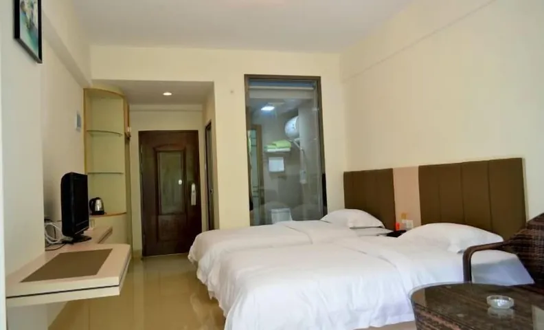 Bama Shanshui Bipoyuan Hotel