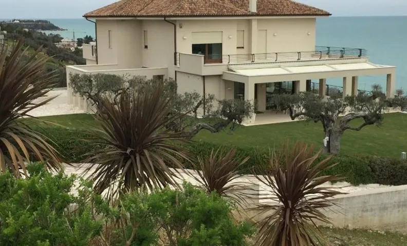 Villa Sami