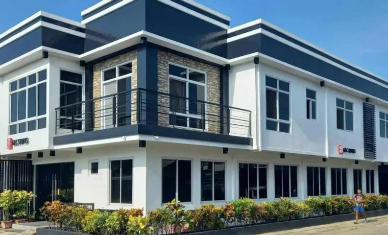 GLC SUITES