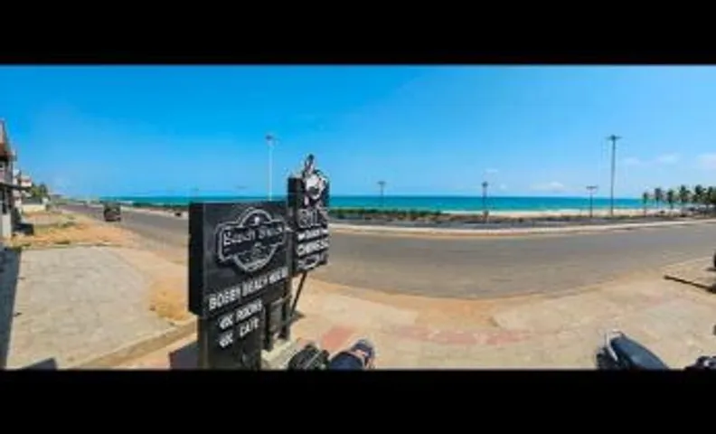 Hotel bobby beach house