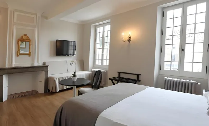 Hotel Du Midi
