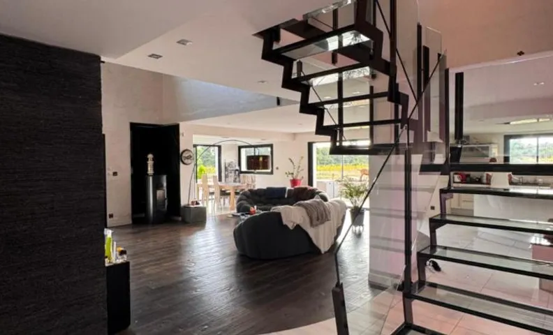 Chambre avec salle de bain privative