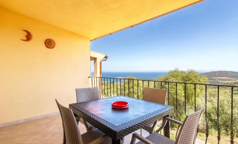 Sea View Apartment Isola Rossa 1