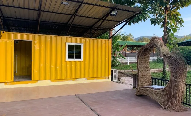 Ann farm บ้านคอนเทนเนอร์เหลือง