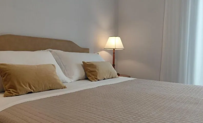 B&B Piazza Marconi