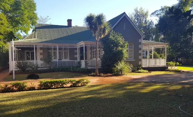 Bellevue Manor Guest House