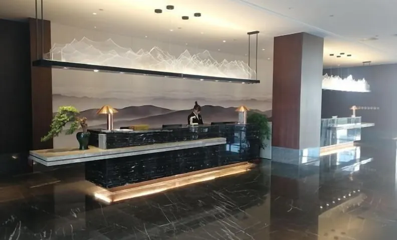 Dahua Jianguo Hotel