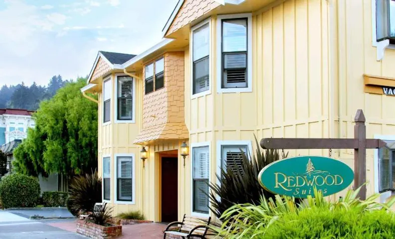 Redwood Suites