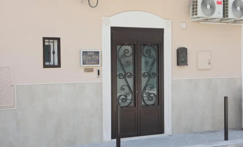 Ripa Alta Room's