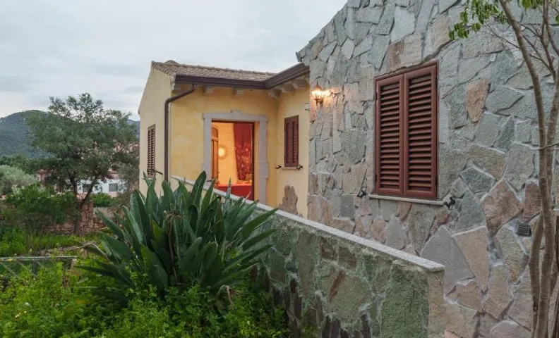 Villa Rubino Loiri