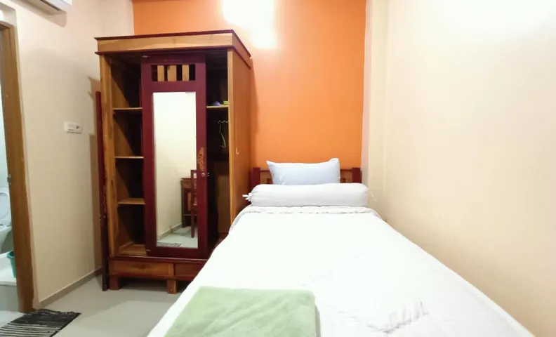 Balqies Homestay Syariah Makassar Mitra RedDoorz