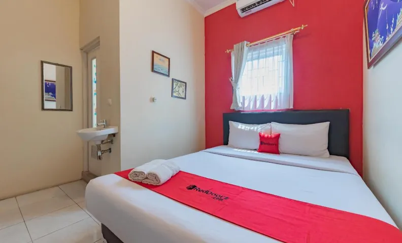 RedDoorz Syariah @ Sudirman Street Garut