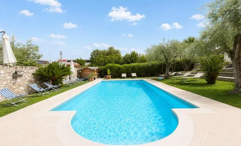 Borgo degli Ulivi Residence