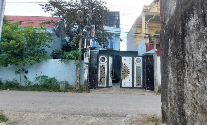 NHÀ Ở NÔNG THÔN (VƯỜN LAN HOÀNG TRƯƠNG)