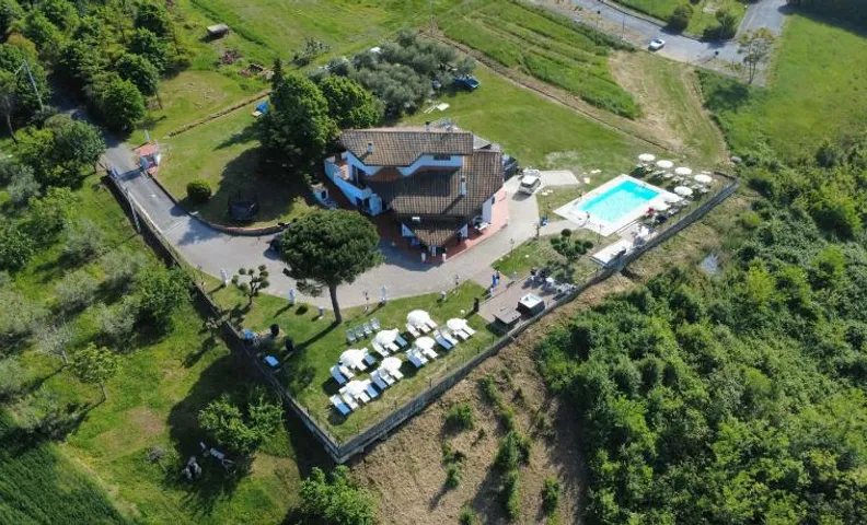 Villa Alexander Suite esclusiva di 100 m con vasca idromassaggio