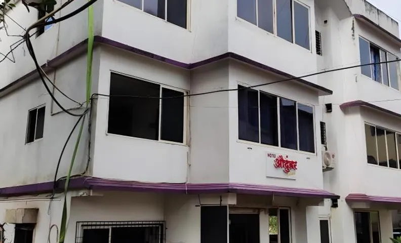 Hotel Audumber Deluxe Sawantwadi
