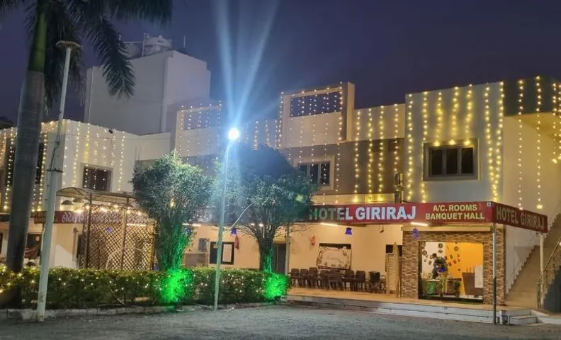 Hotel Giriraj