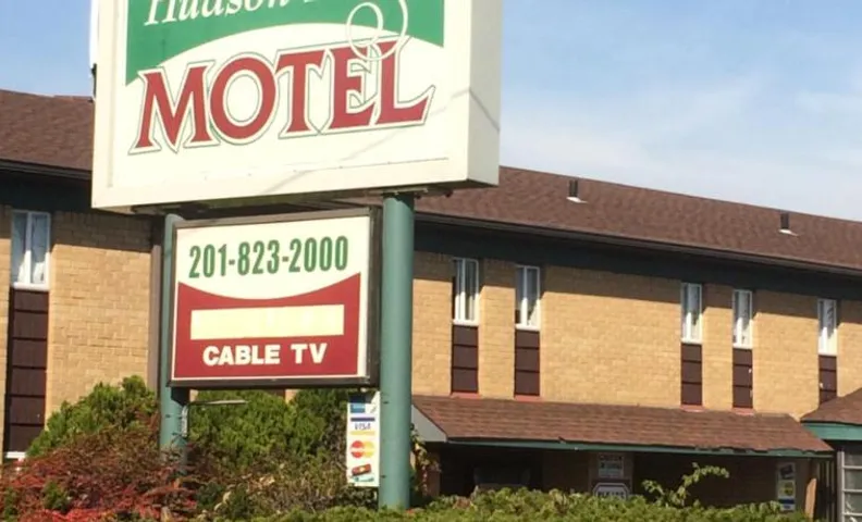 Hudson Plaza Motel Bayonne Jersey City