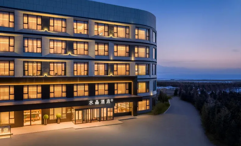 Sayram Lake Crystal Orange Hotel