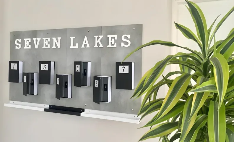 7 LAKES Aparthotel