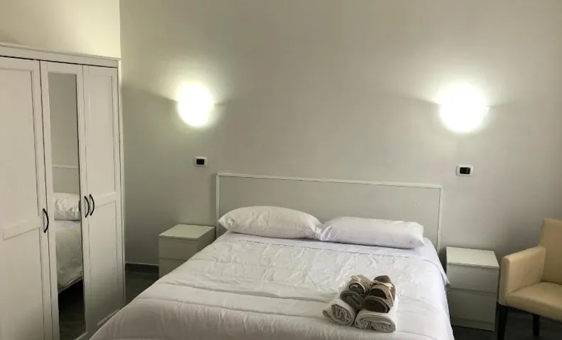 VILLA MORELLIS