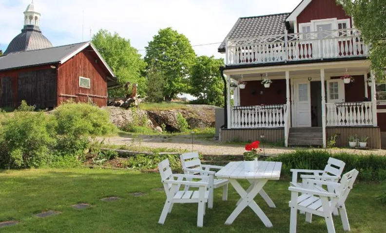 Hedesunda Bed & Breakfast