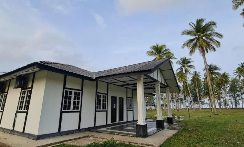 The Saddle Resort