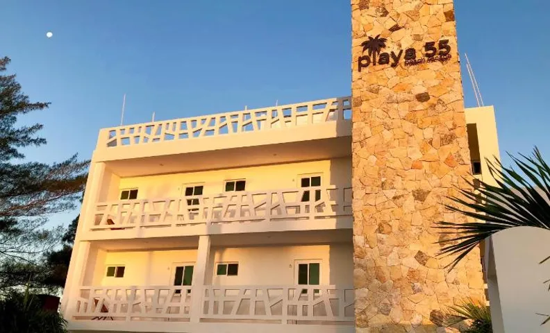 Playa 55 beach escape - adults only Guesthouse