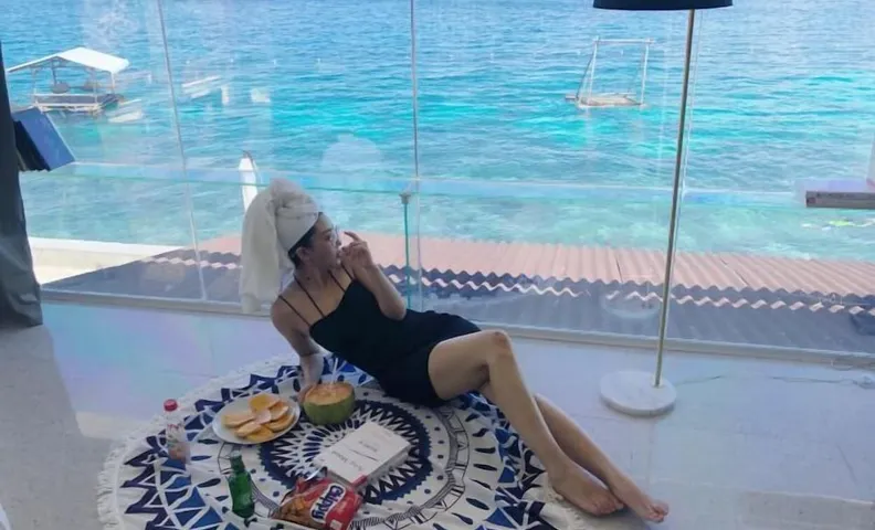 Jelly Sea Resort