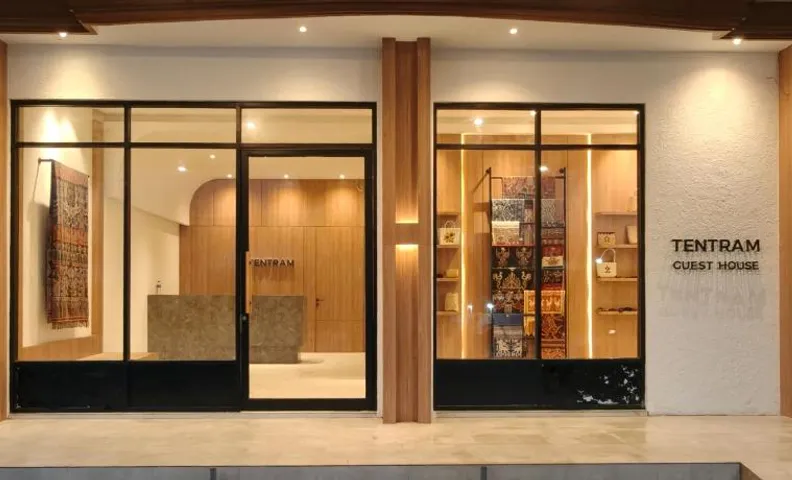 Tentram Guest House
