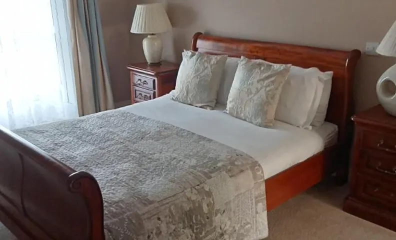 Meath Arms Country Inn