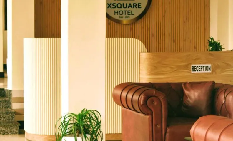 Xsquare Hotel