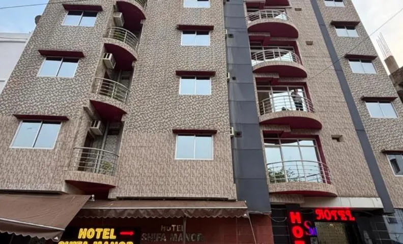 Hotel Shifa Manor