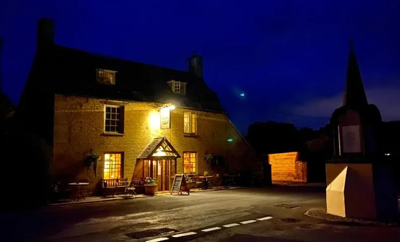 Royal Oak Ramsden