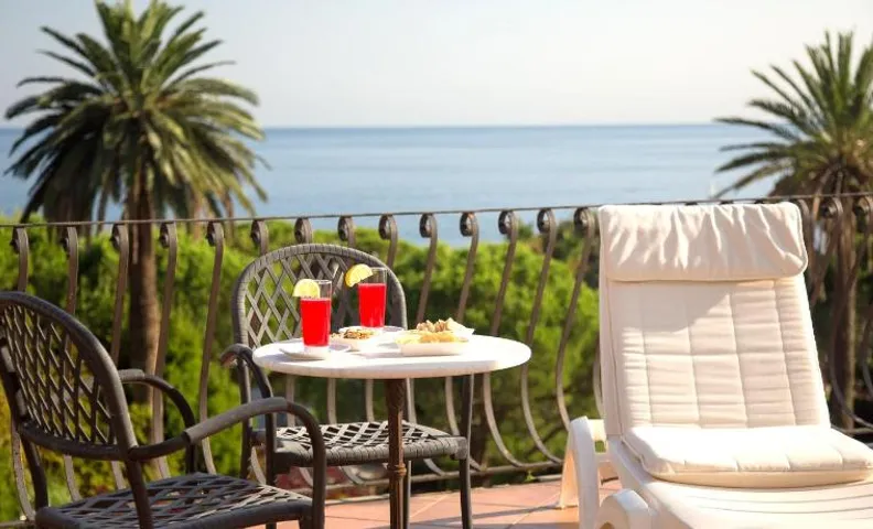 Hotel Villa Flora