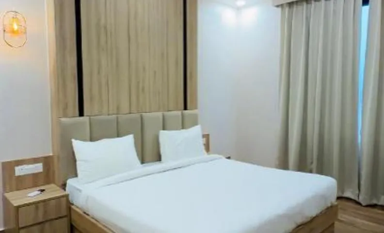 HOTEL HIGHWAY PRIME
