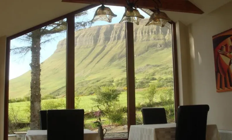 Benbulben Farmhouse B&B