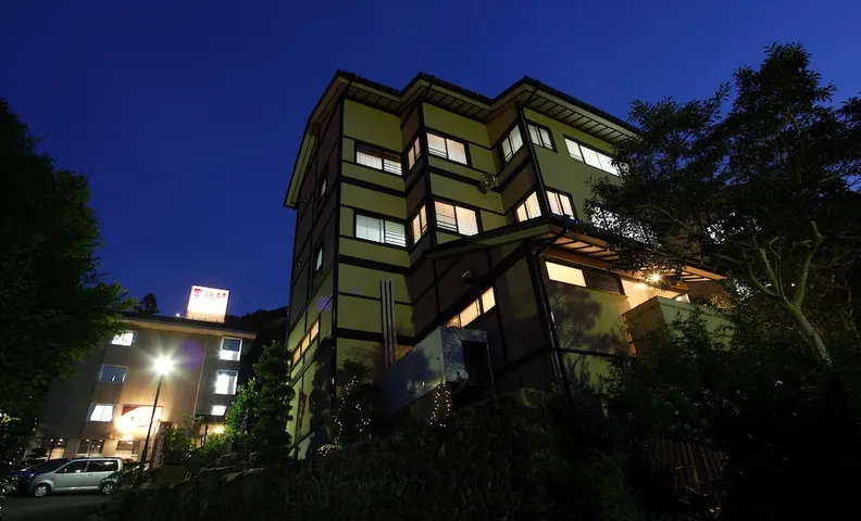 교쿠센카쿠
