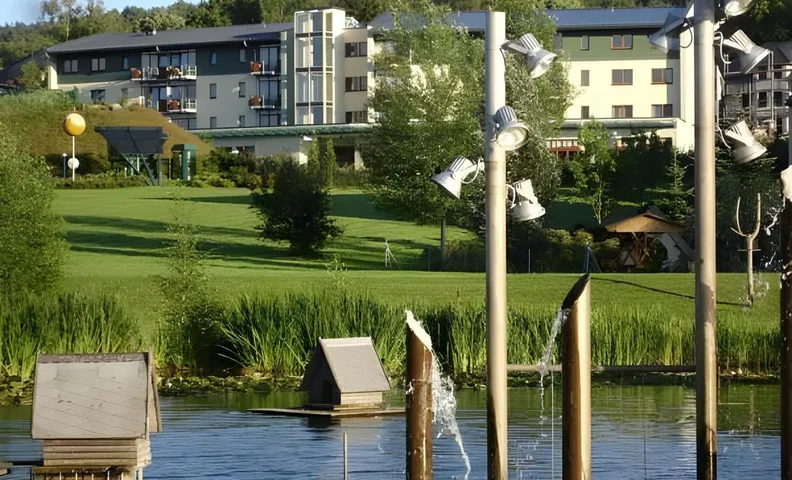 Hotel Am Kurhaus mit erstem Ayurveda Center Sachsens - direkt am Gesundheitsbad ACTINON & Kurpark