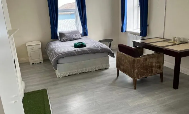 Family Rooms in Glenamaddy