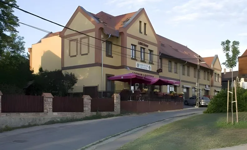 Libra Hotel