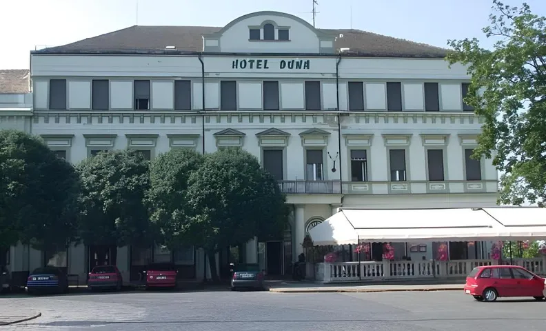 Duna Wellness Hotel