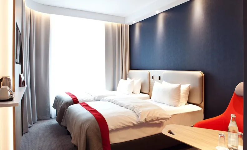 홀리데이 인 익스프레스 프랑크푸르트 에어포트-라운하임 바이 IHG