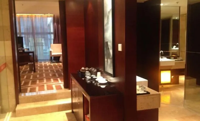 Kingdom Rich Hotel
