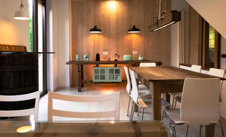 WoodBnb