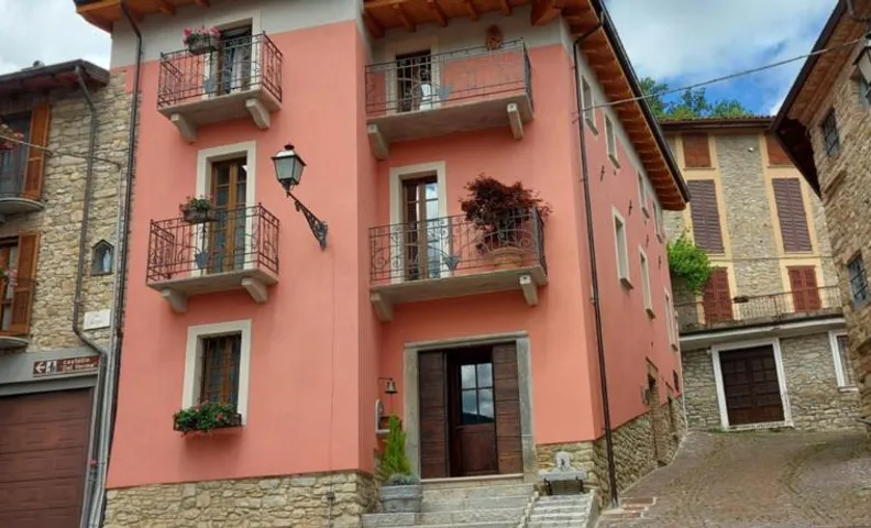 LA MONTADARIA