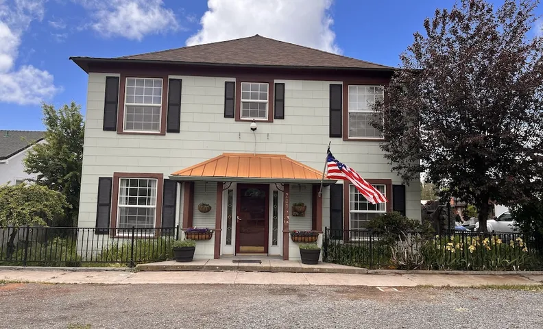 Butte Valley Bed and Breakfast