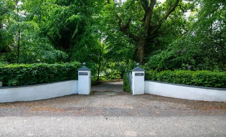 Kilpatrick Glebe - House and Beach Studio - Pet Friendly