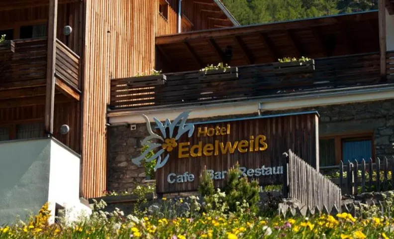 Hotel Edelweiss
